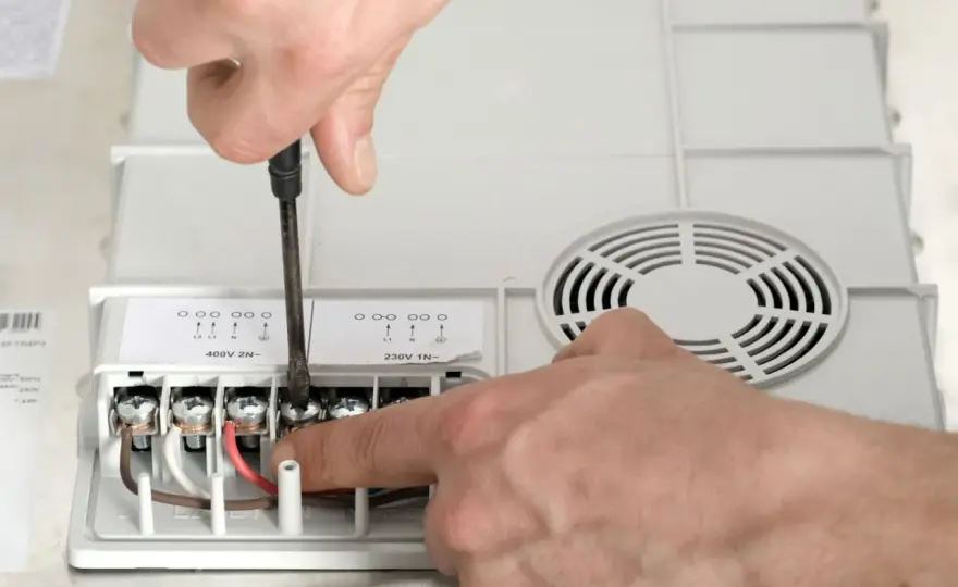 Jaki kabel do indukcji - Jak dobrać przekrój dla 230V i 400V?