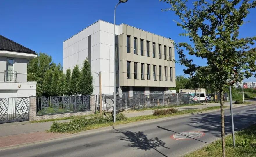 Budowa domu wielorodzinnego - Ile kosztuje i jak uniknąć błędów?