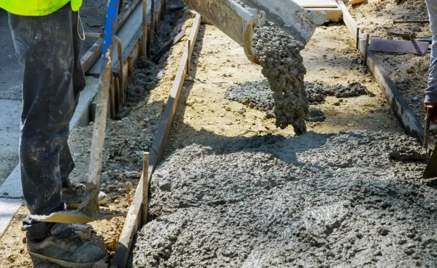 Ile kosztuje kubik betonu - Sprawdź realne ceny za m3 w 2026 roku