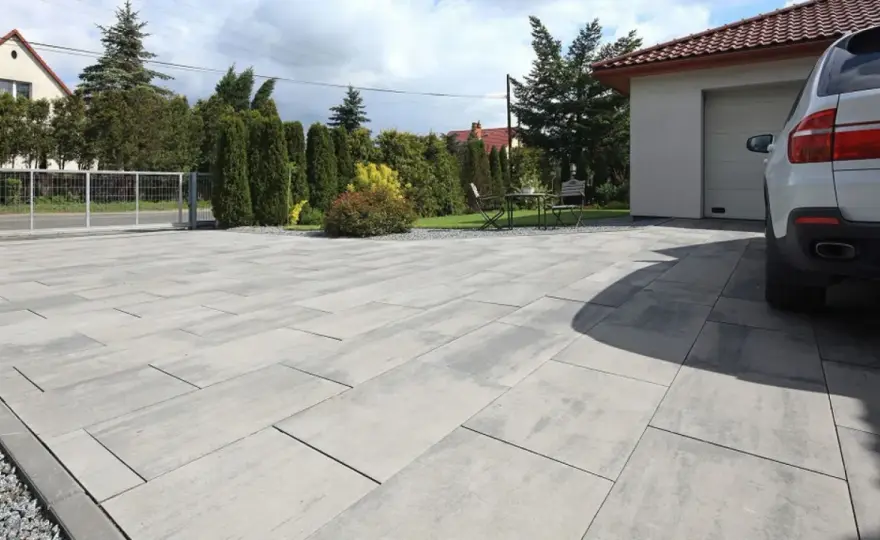Jak zrobić podjazd samochodowy - proste kroki, które zaoszczędzą czas